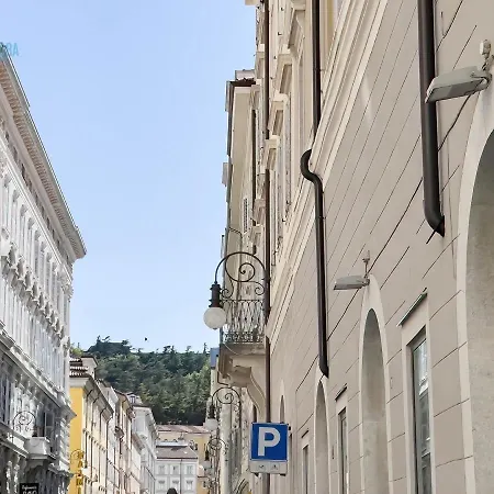 San Lazzaro 23 - 1 Tirabora Short Rent Apartman *