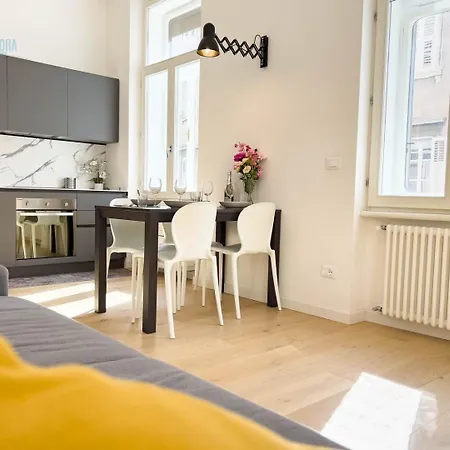 San Lazzaro 23 - 1 Tirabora Short Rent Apartman